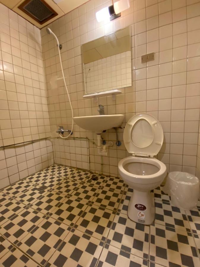 Huang Kai Hotel Tajcshung Kültér fotó