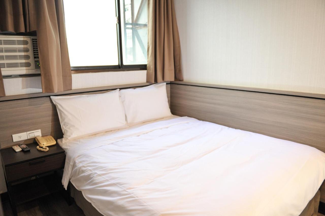 Huang Kai Hotel Tajcshung Kültér fotó