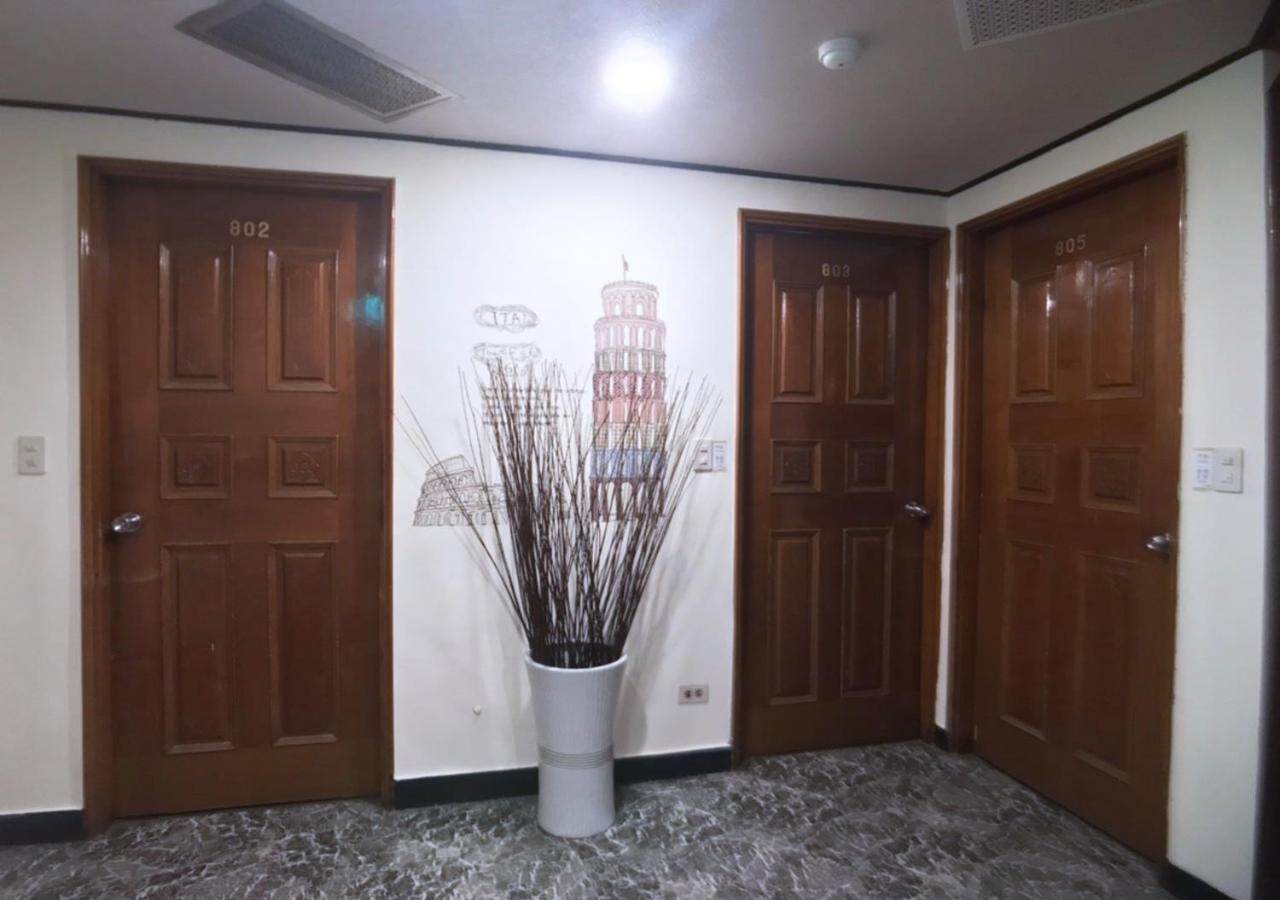 Huang Kai Hotel Tajcshung Kültér fotó